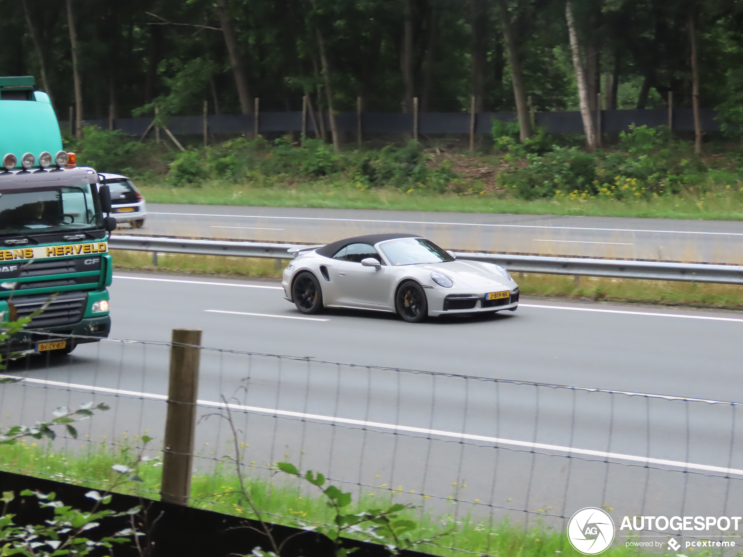 Porsche 992 Turbo S Cabriolet