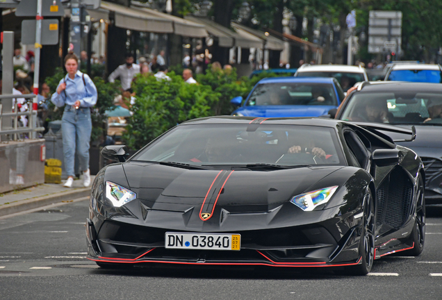 Lamborghini Aventador LP770-4 SVJ