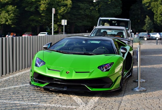 Lamborghini Aventador LP770-4 SVJ Roadster