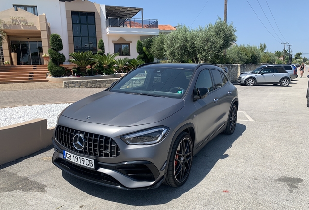 Mercedes-AMG GLA 45 S 4MATIC+ H247