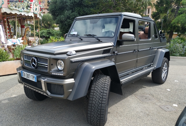 Mercedes-Maybach G 650 Landaulet W463