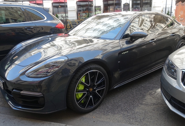 Porsche 971 Panamera Turbo S E-Hybrid