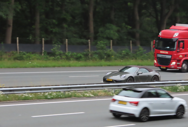 Porsche 992 Carrera S Cabriolet