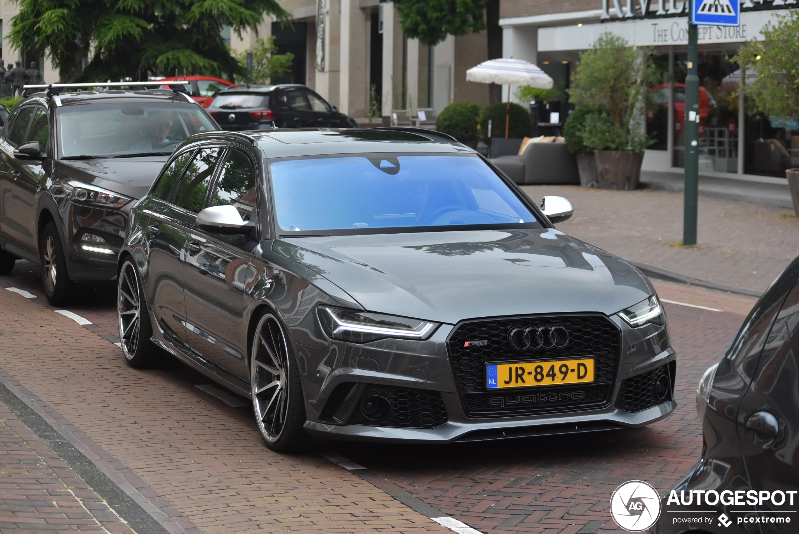 Audi RS6 Avant C7 2015