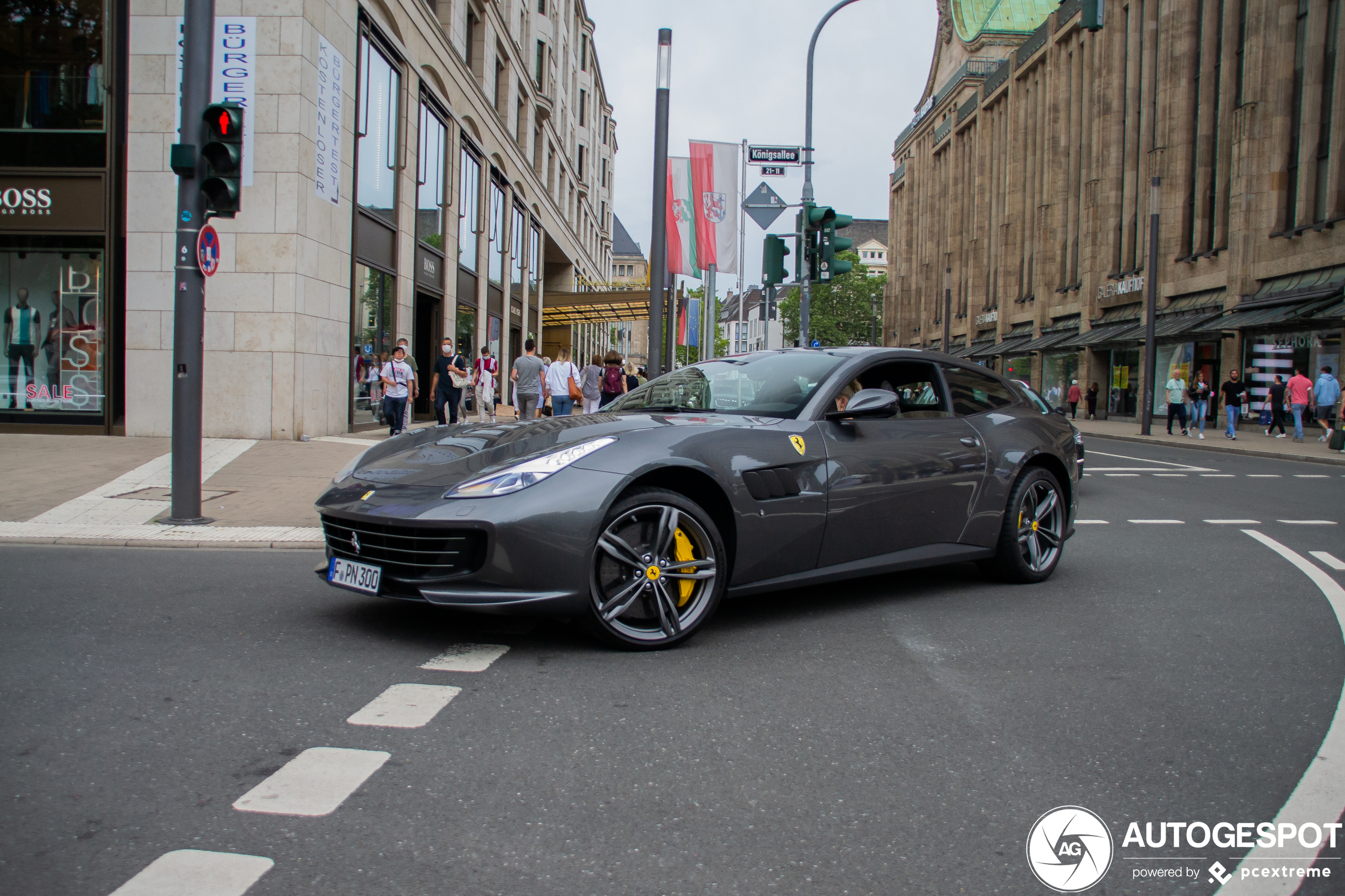 Ferrari GTC4Lusso