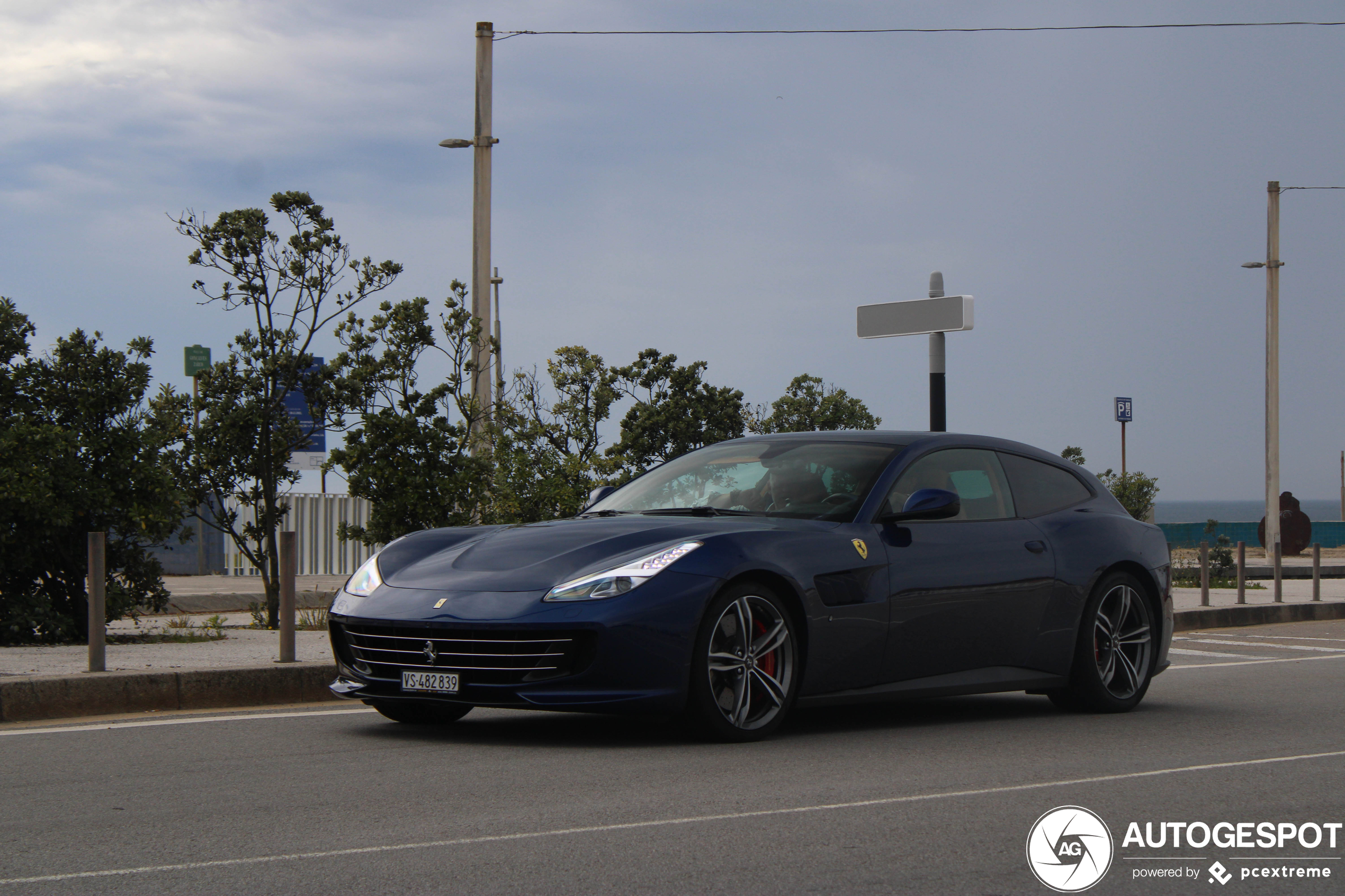 Ferrari GTC4Lusso