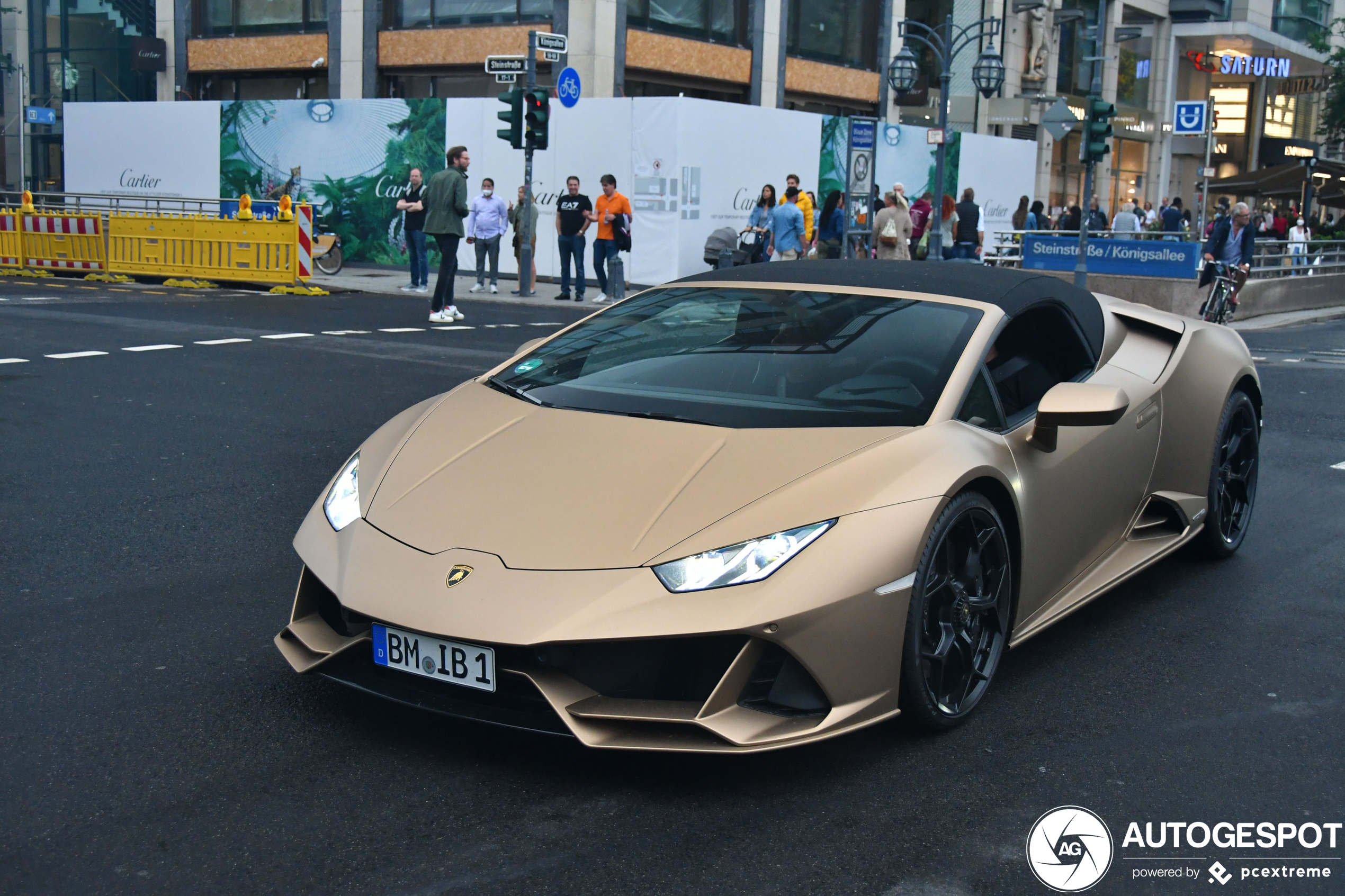 Lamborghini Huracán LP640-4 EVO Spyder