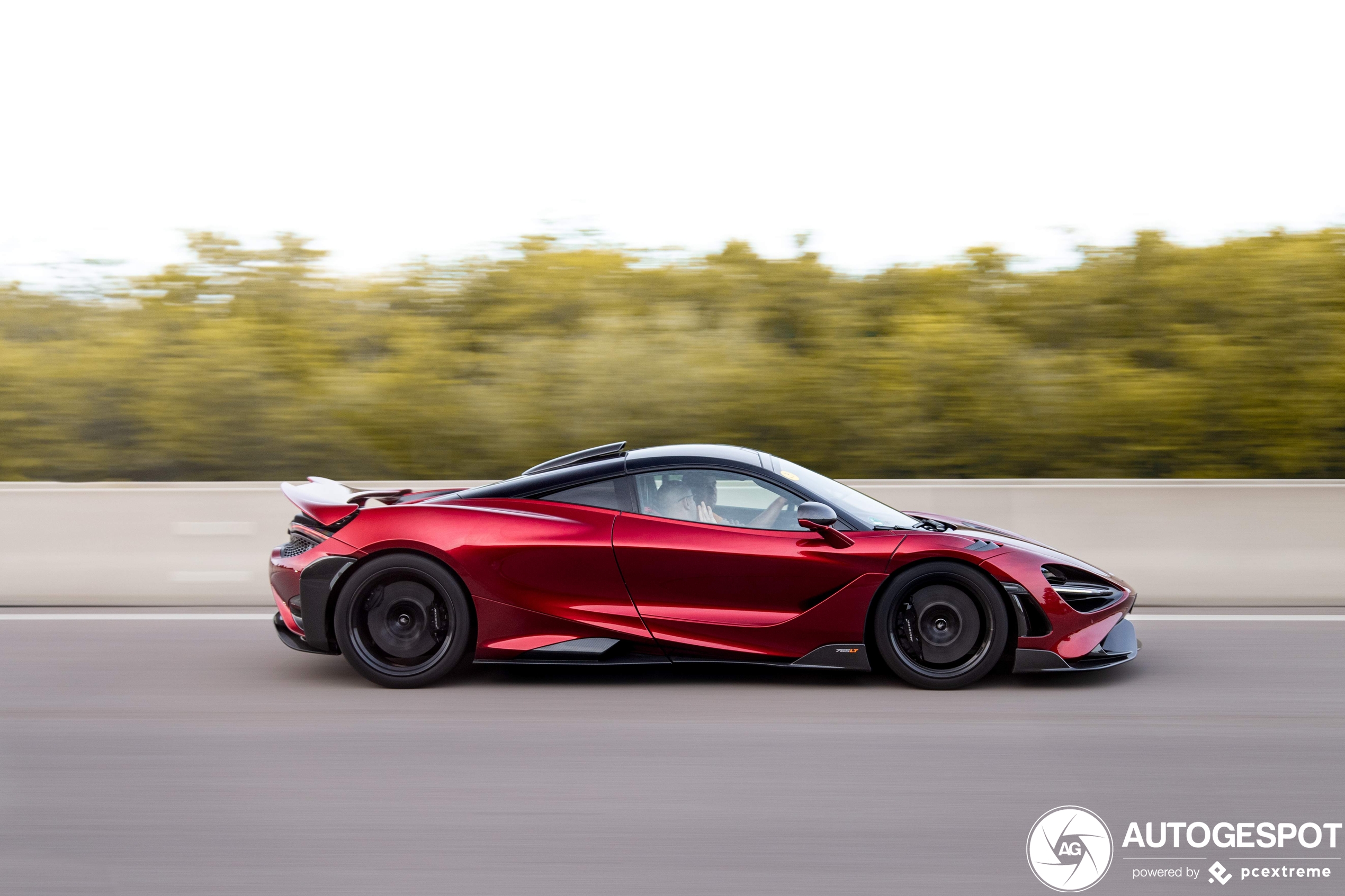 Viermaal de McLaren 765LT in lekkere kleuren