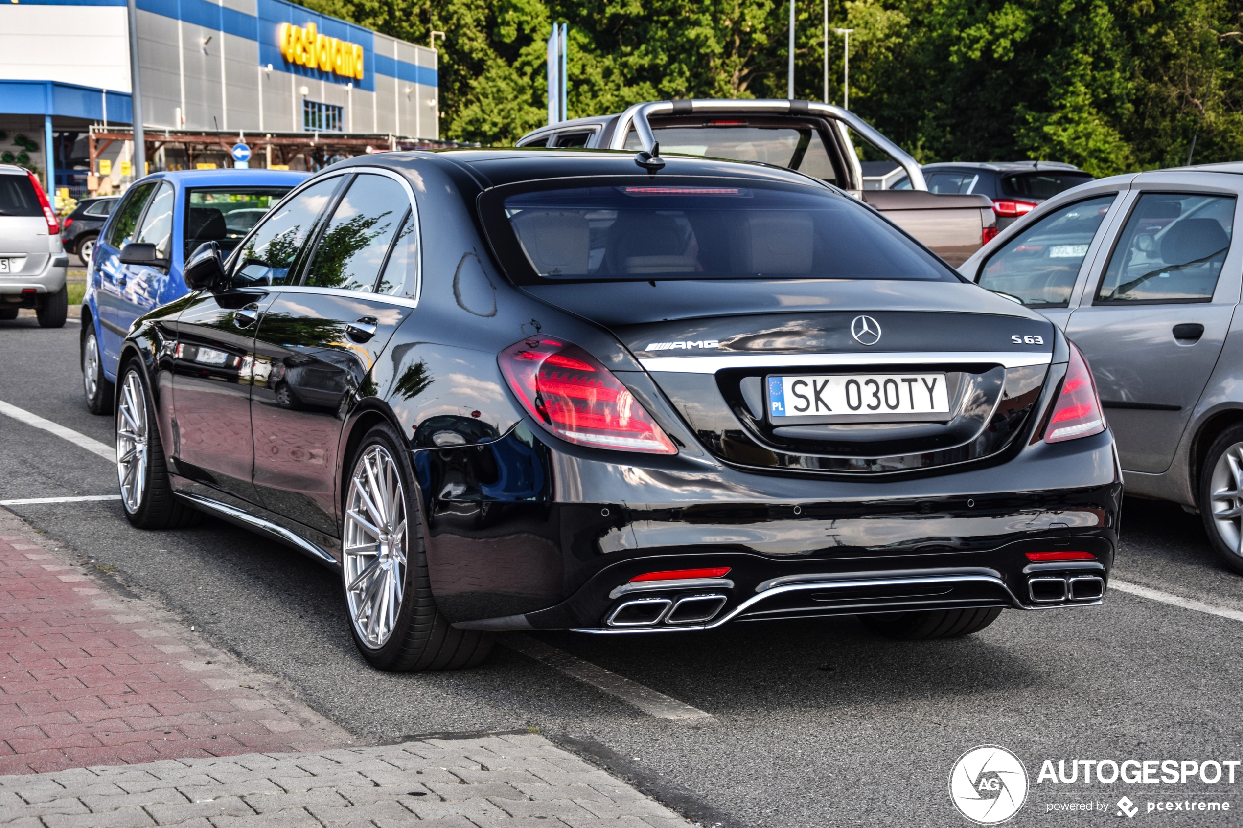 Mercedes-AMG S 63 V222 2017