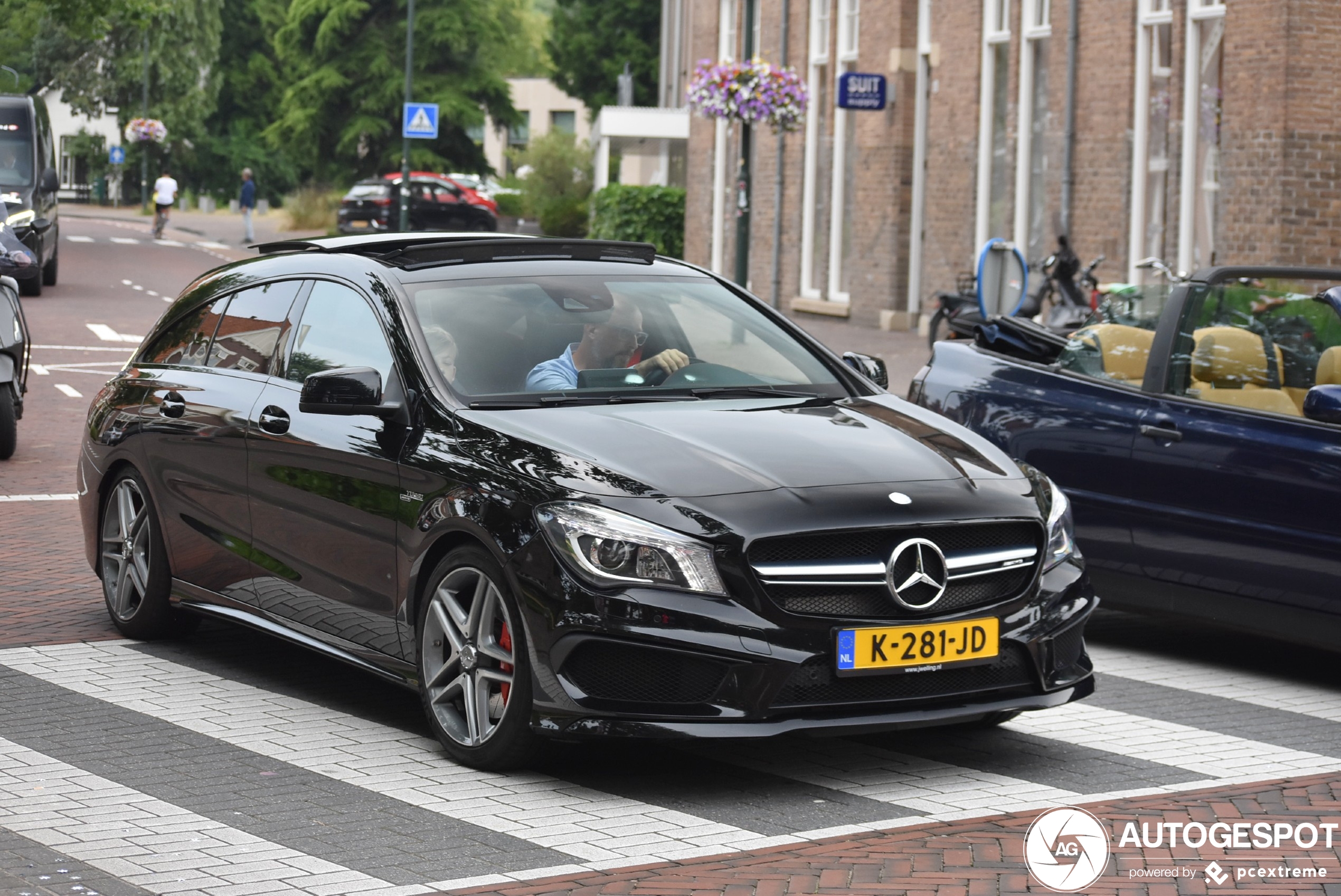 Mercedes-Benz CLA 45 AMG Shooting Brake