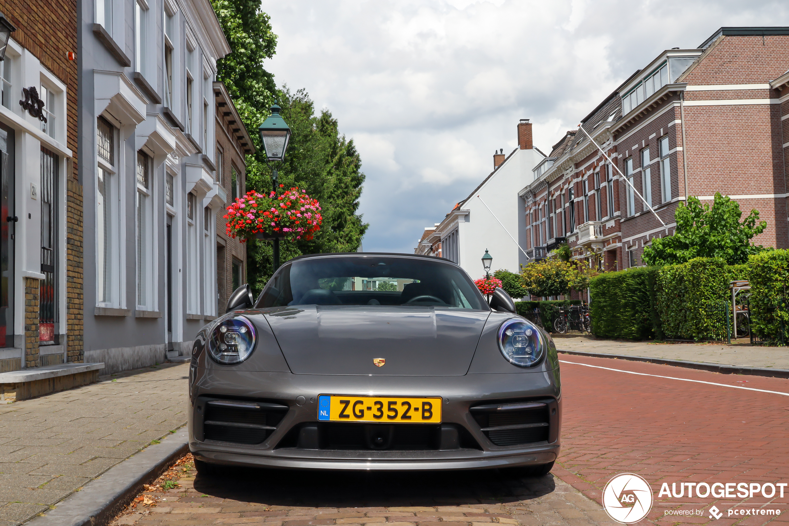 Porsche 992 Carrera S Cabriolet