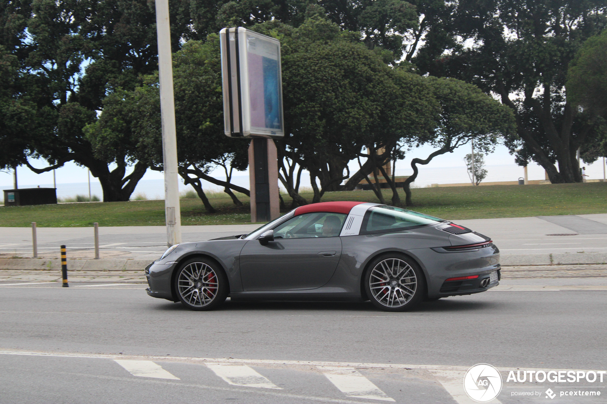 Porsche 992 Targa 4S