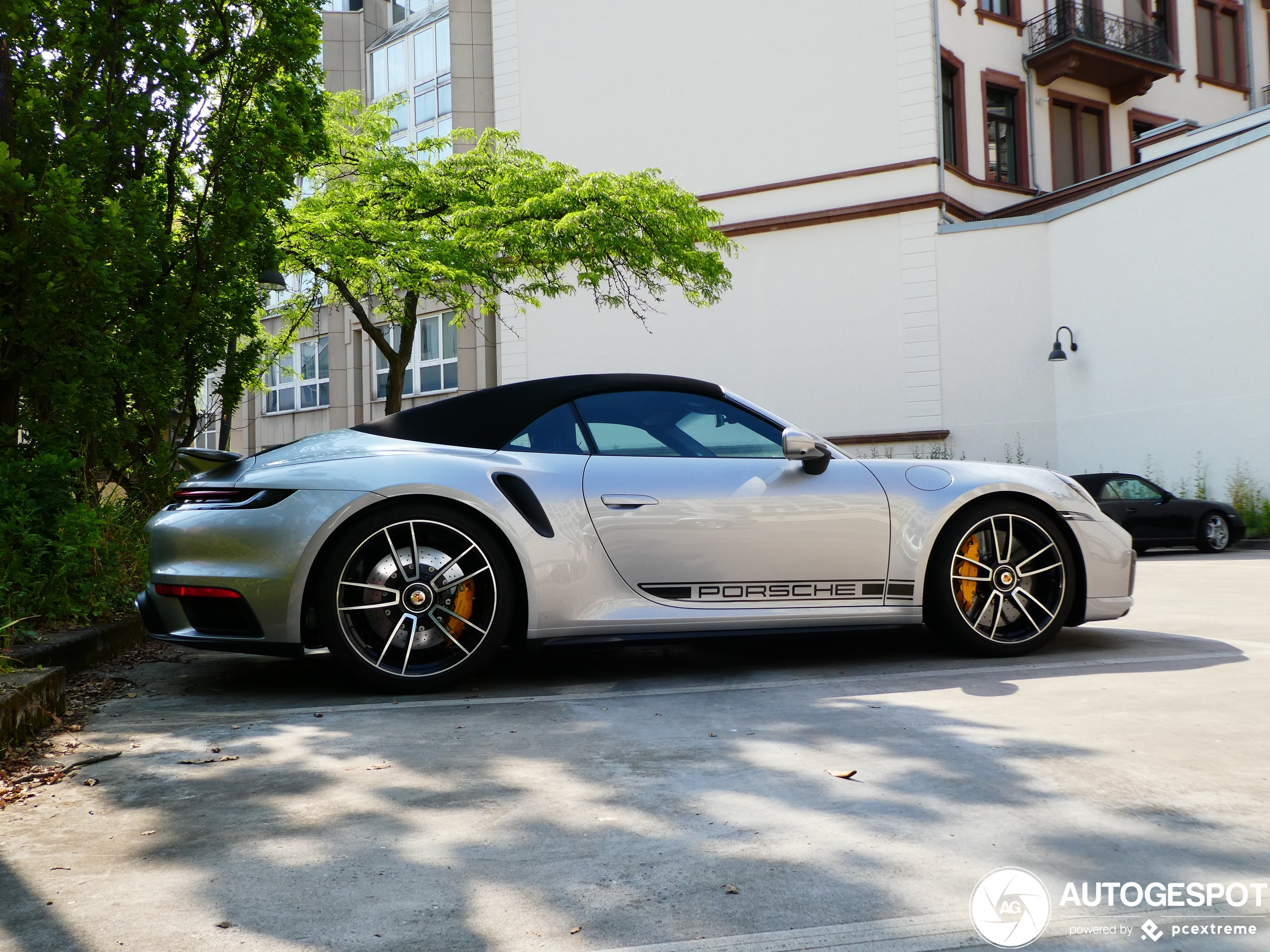 Porsche 992 Turbo Cabriolet