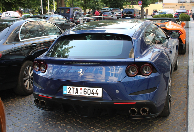 Ferrari GTC4Lusso