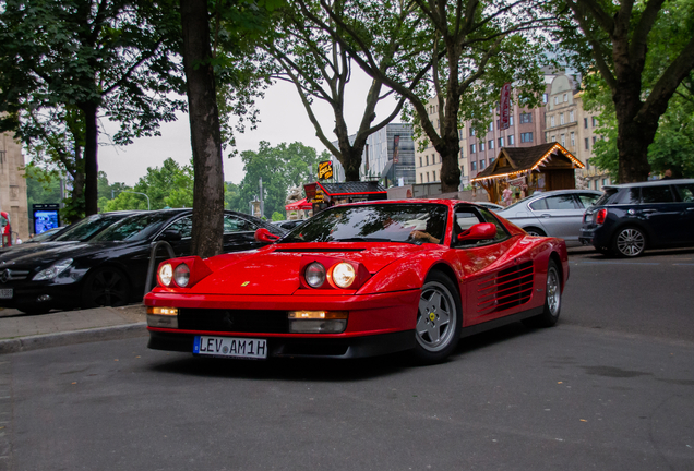 Ferrari Testarossa