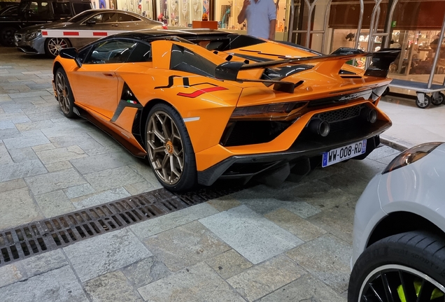 Lamborghini Aventador LP770-4 SVJ Roadster