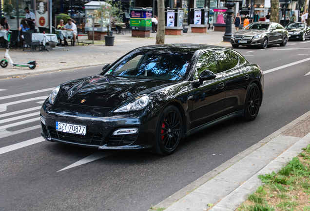 Porsche 970 Panamera GTS MkI