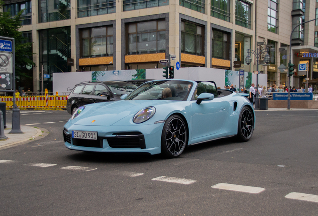 Porsche 992 Turbo S Cabriolet