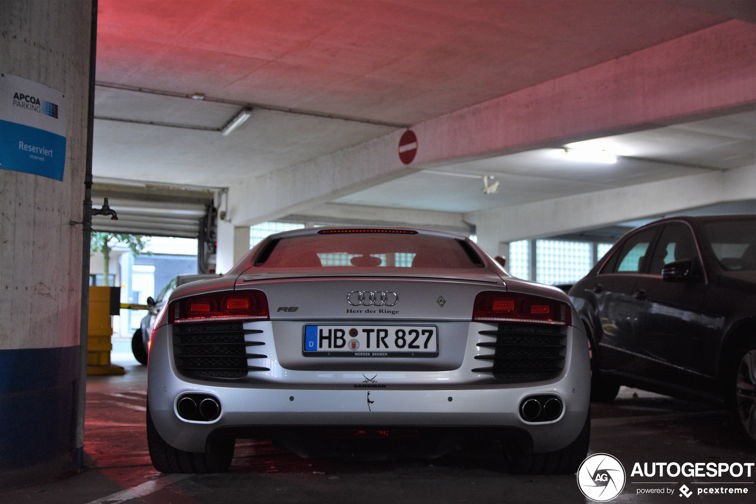 Audi R8