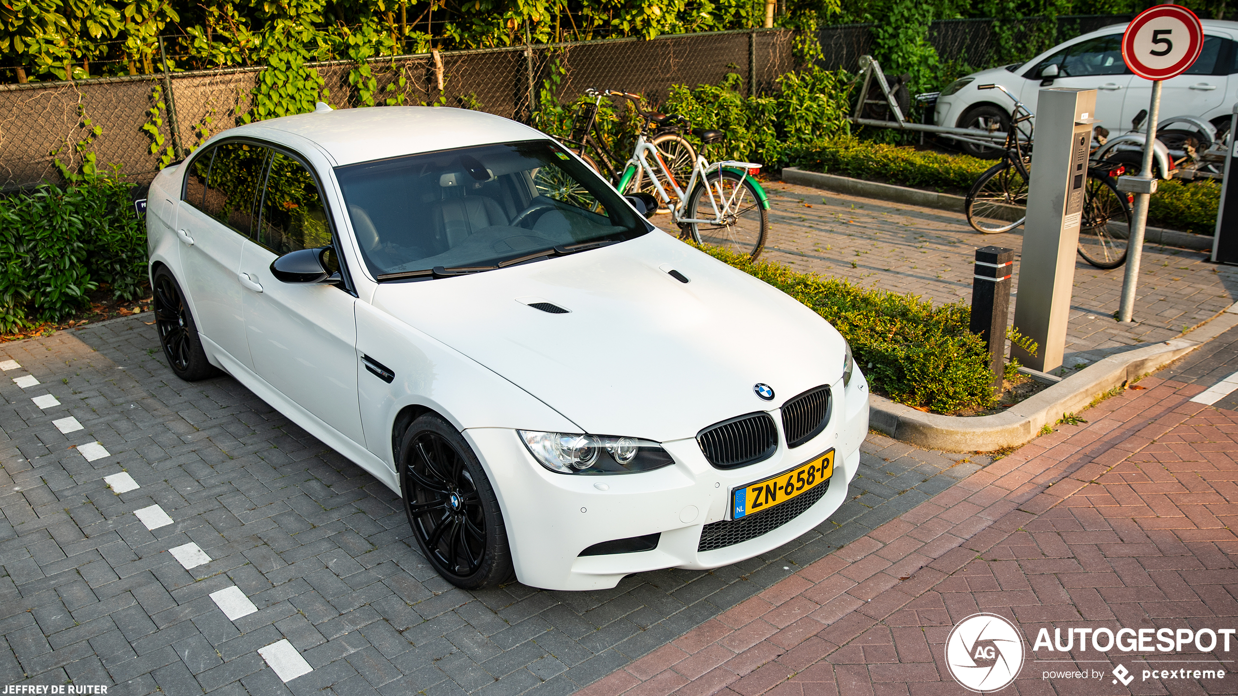 BMW M3 E90 Sedan 2009