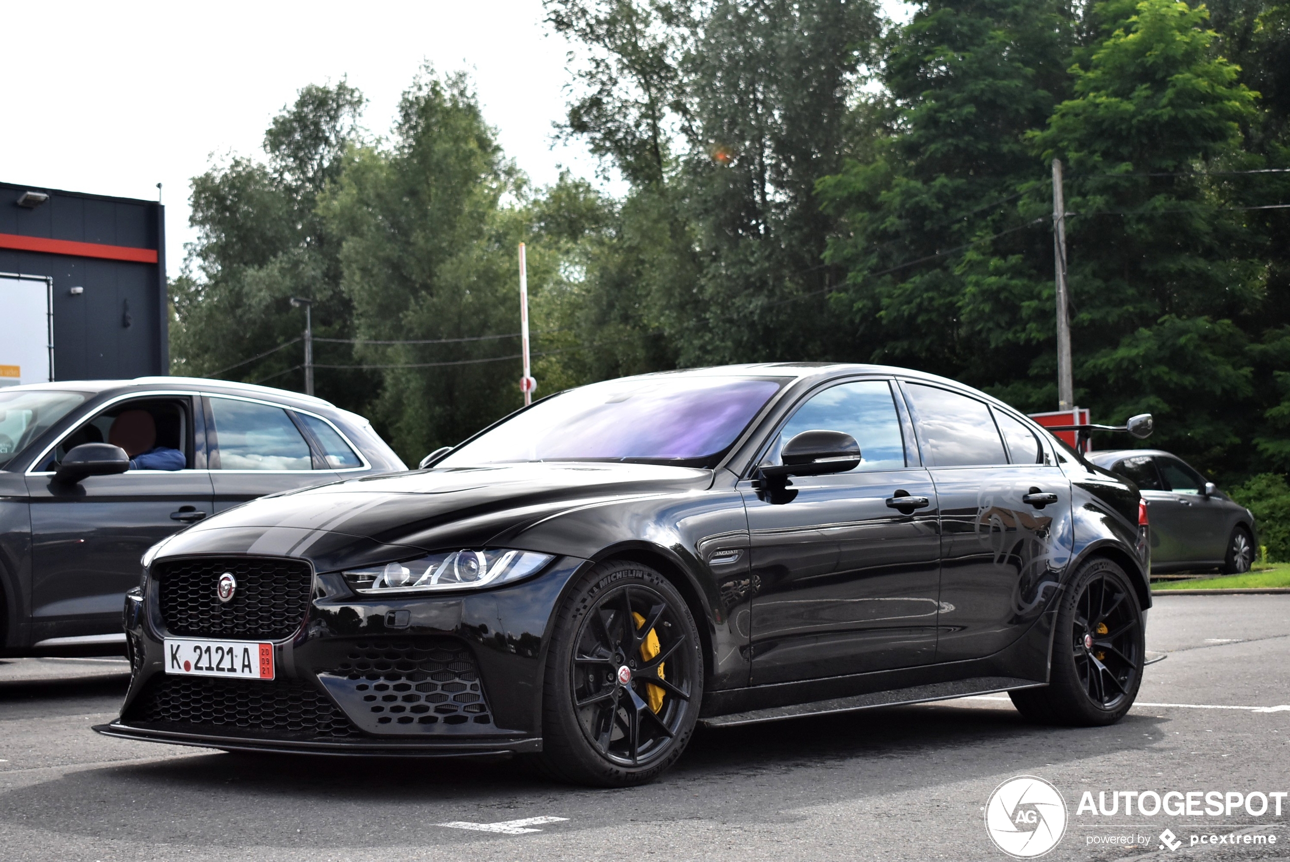 Jaguar XE SV Project 8