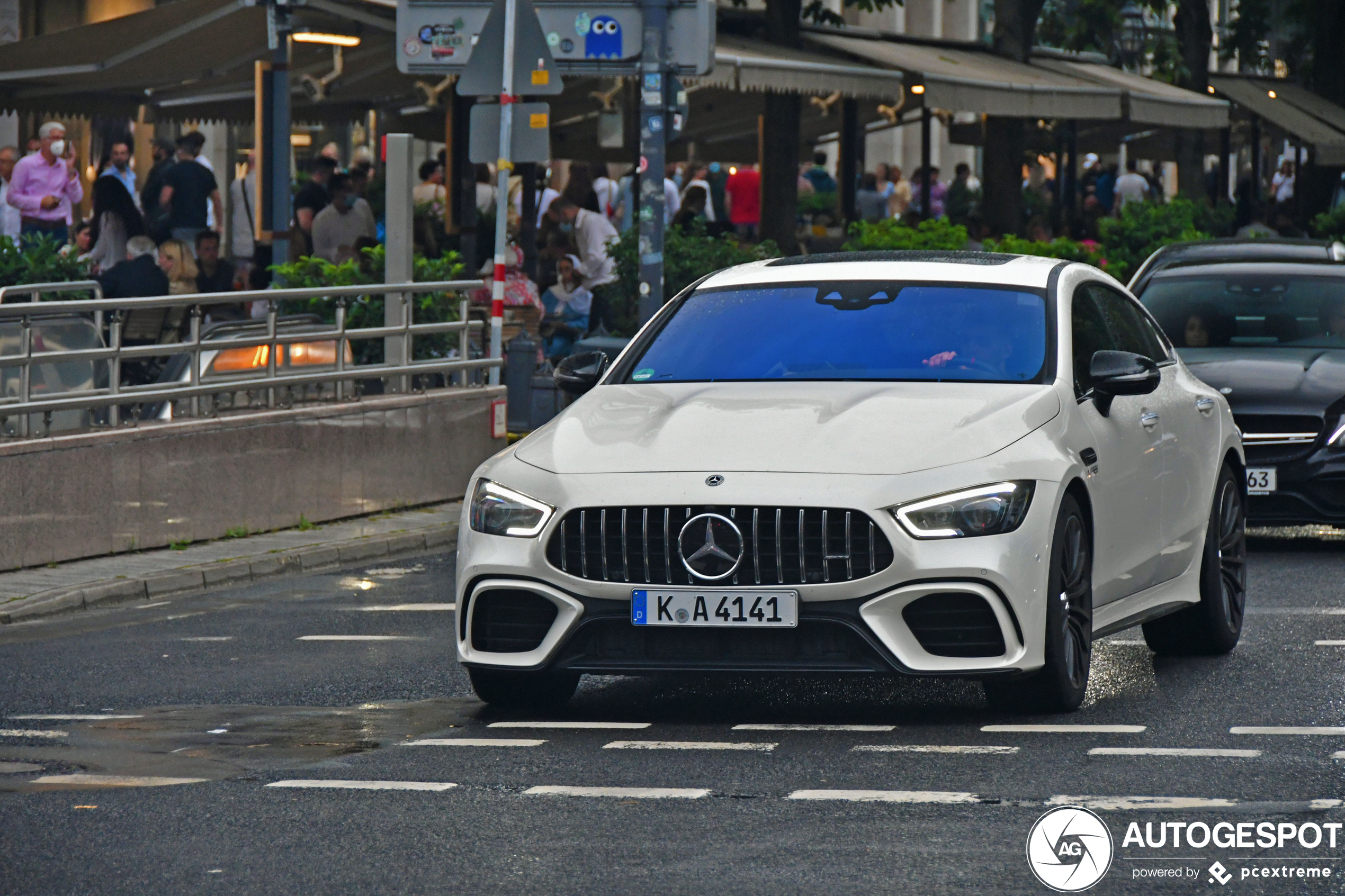 Mercedes-AMG GT 63 X290