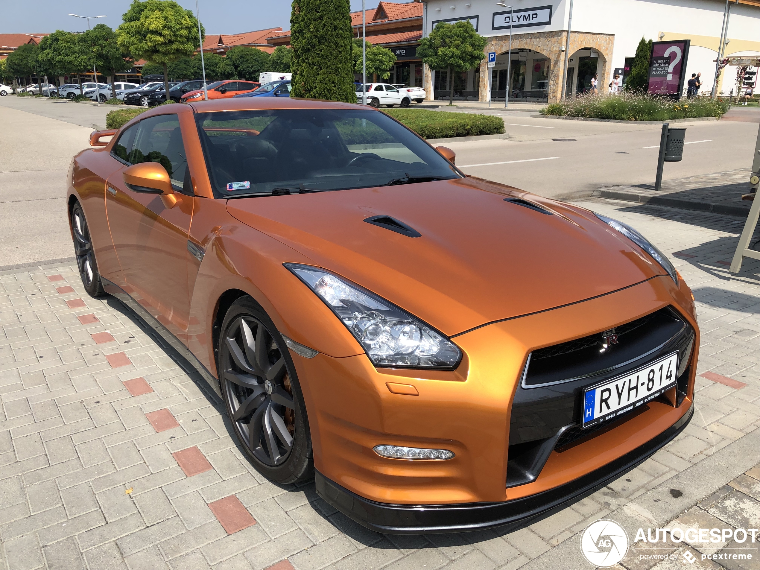 Nissan GT-R 2011