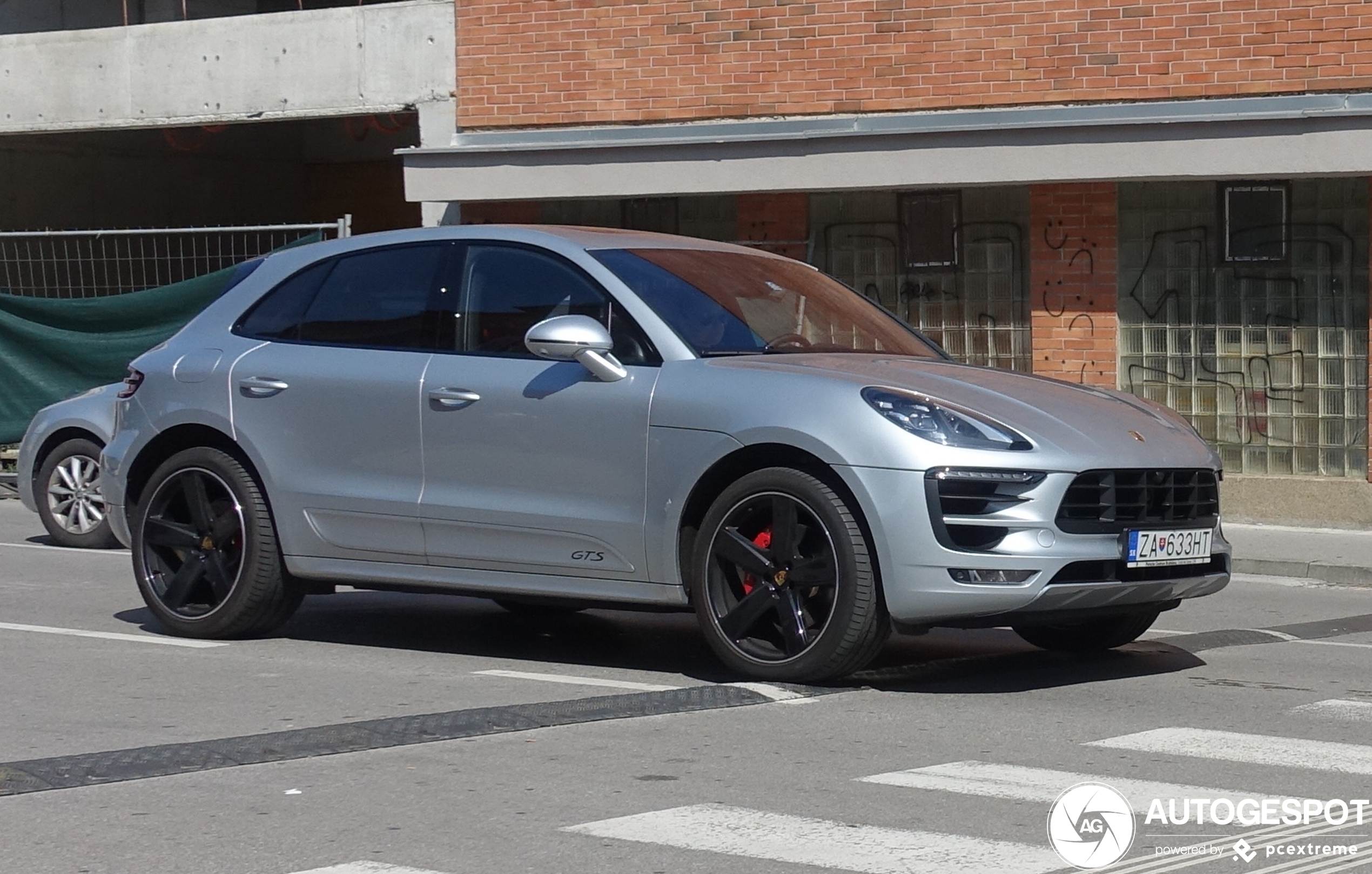 Porsche 95B Macan GTS