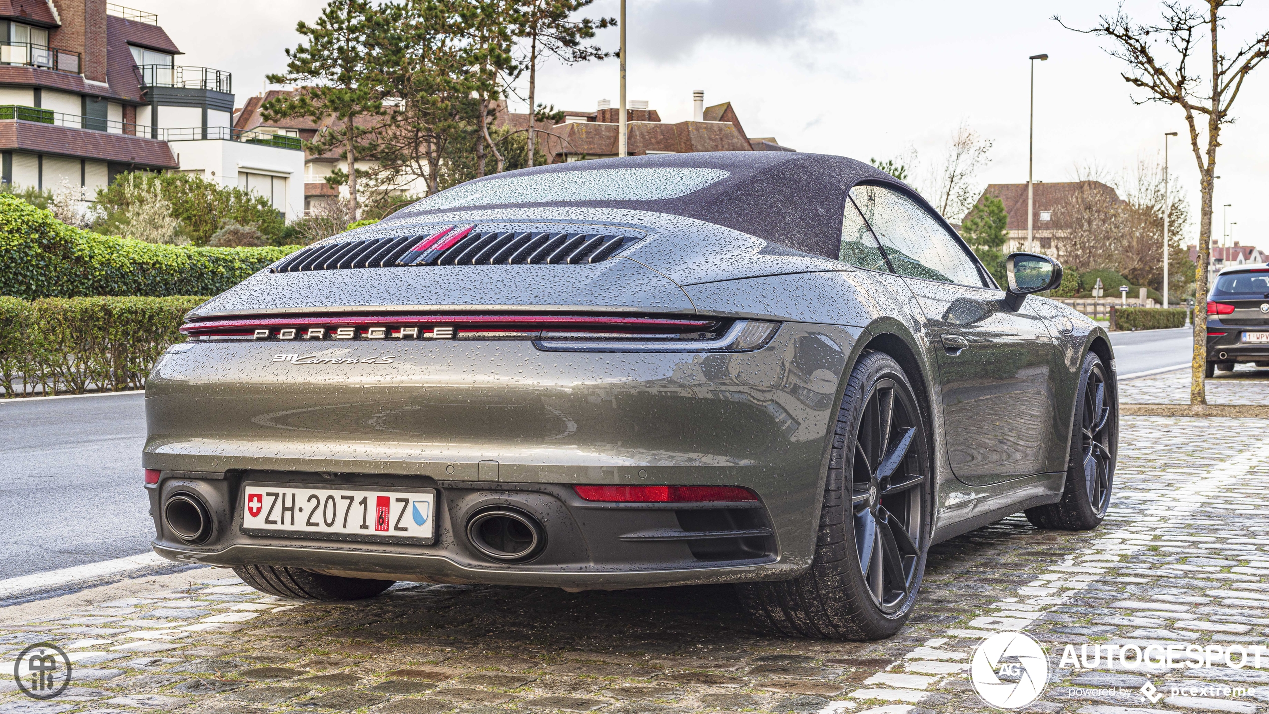 Porsche 992 Carrera 4S Cabriolet