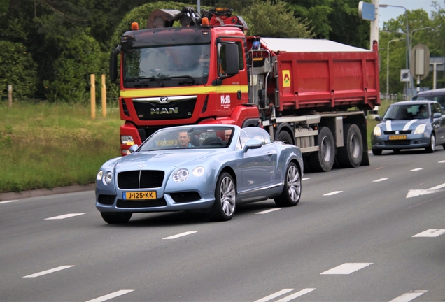 Bentley Continental GTC V8