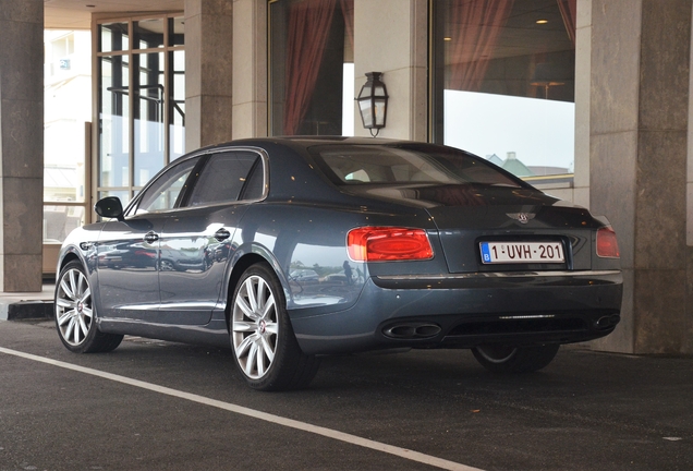 Bentley Flying Spur V8