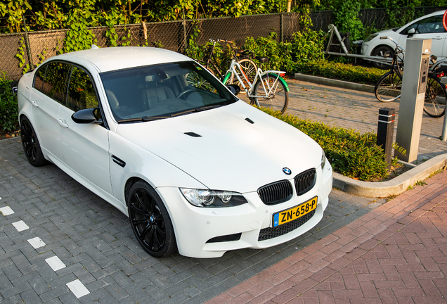 BMW M3 E90 Sedan 2009