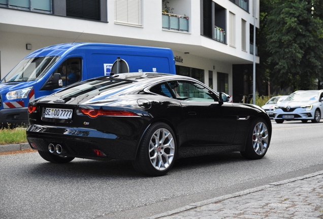 Jaguar F-TYPE S Coupé