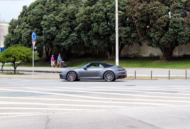 Porsche 992 Carrera S Cabriolet