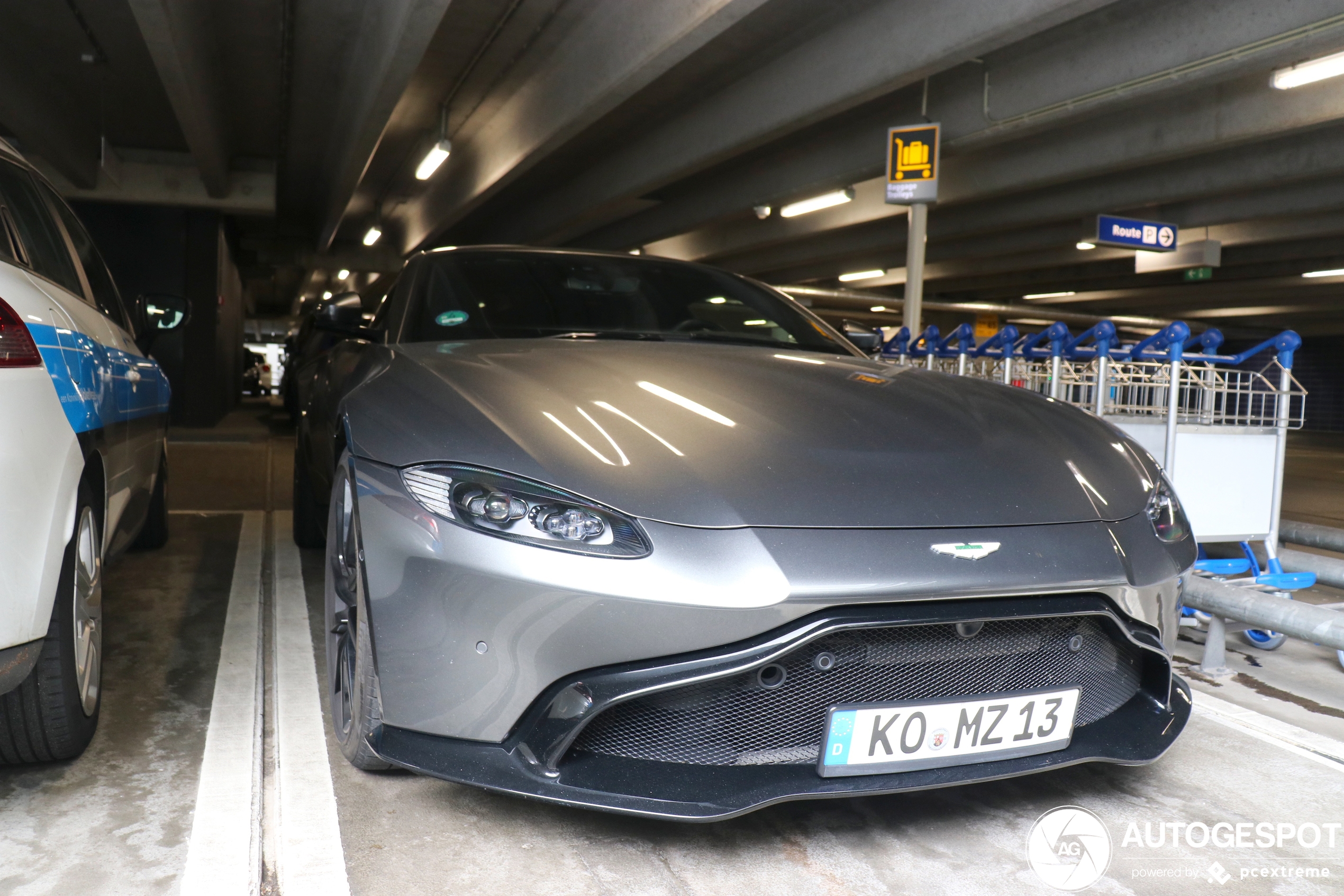 Aston Martin V8 Vantage 2018