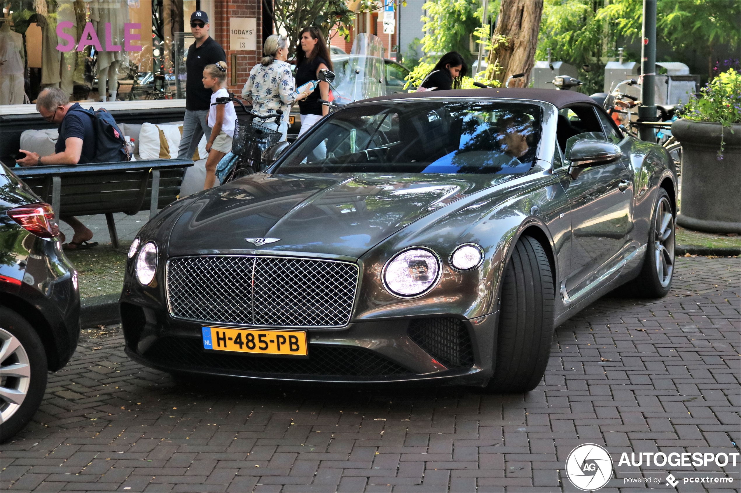 Bentley Continental GTC V8 2020