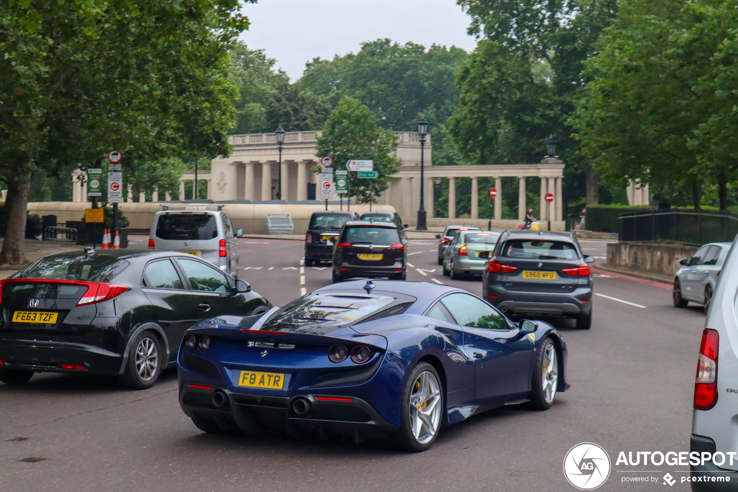 Ferrari F8 Tributo