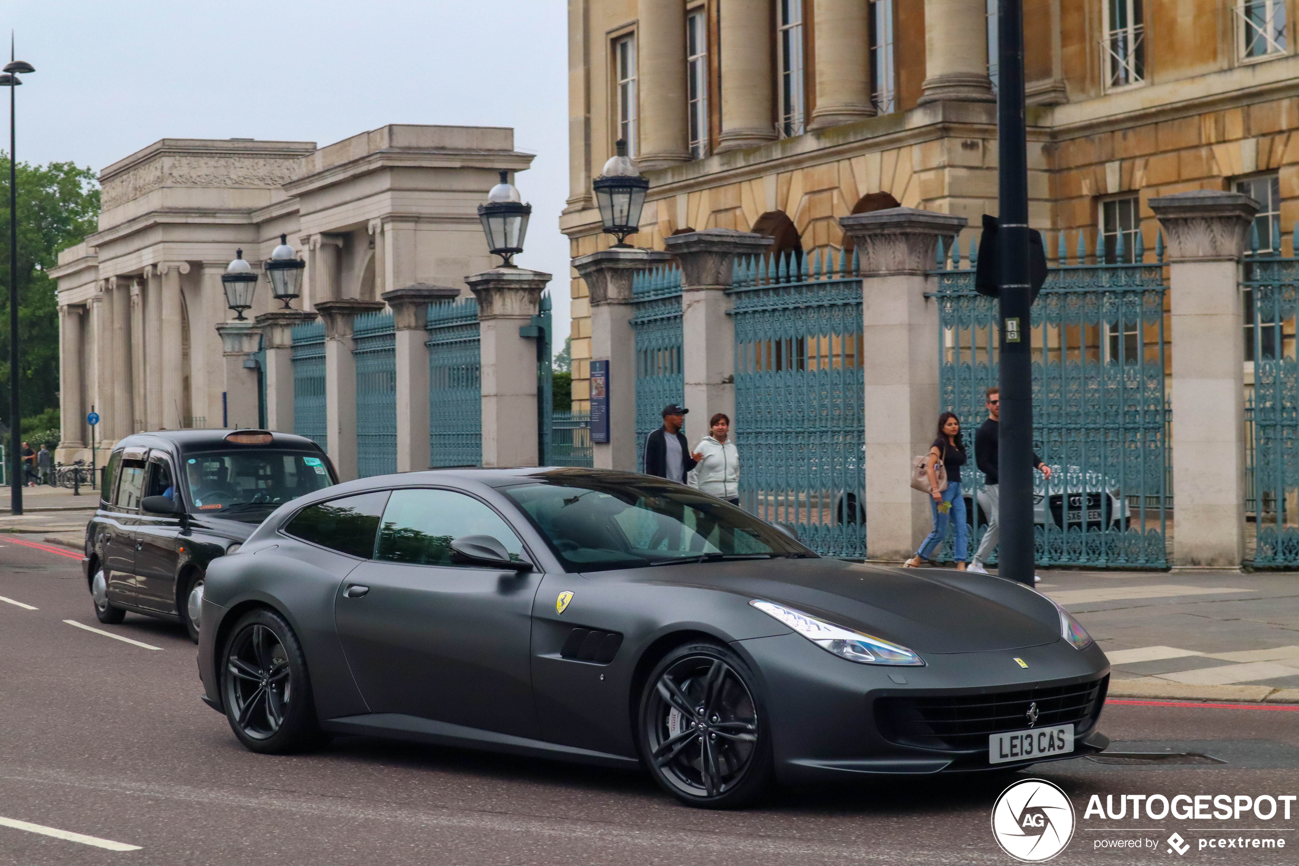 Ferrari GTC4Lusso