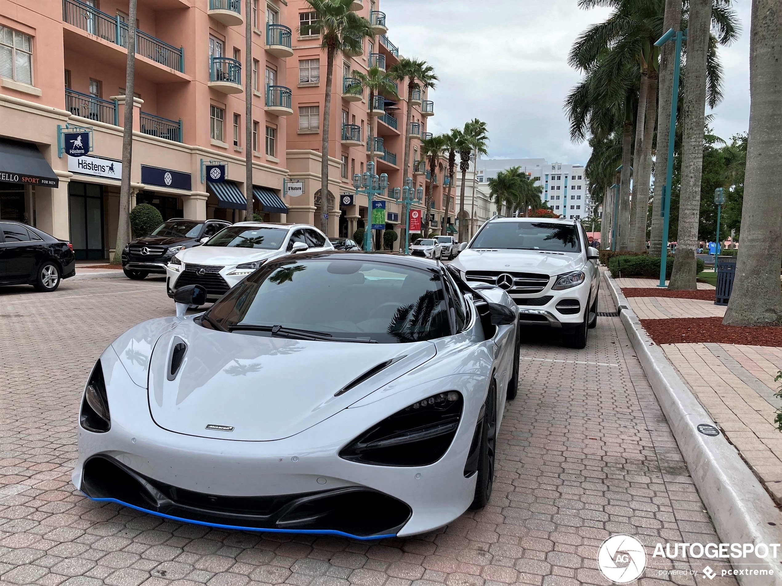 McLaren 720S Spider