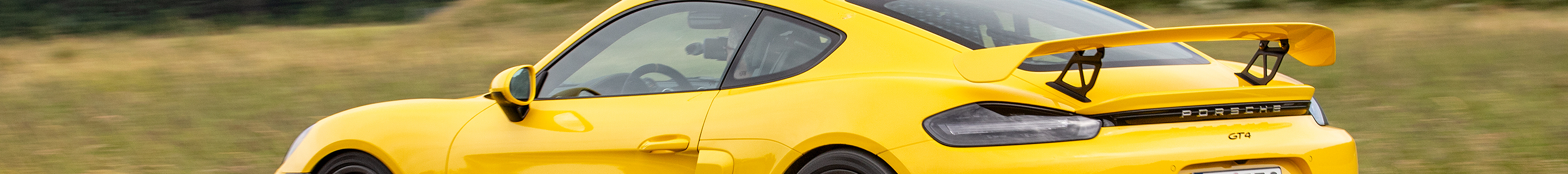 Porsche 718 Cayman GT4