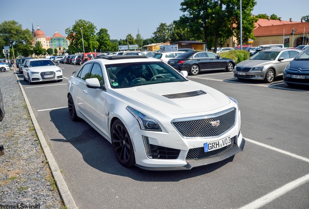 Cadillac CTS-V 2015