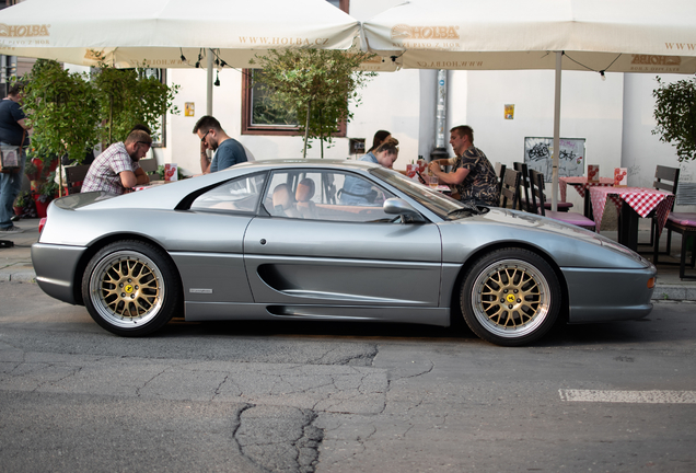 Ferrari F355 Berlinetta