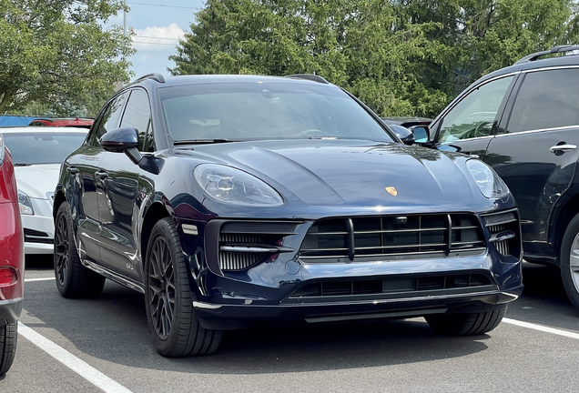 Porsche 95B Macan GTS MkII