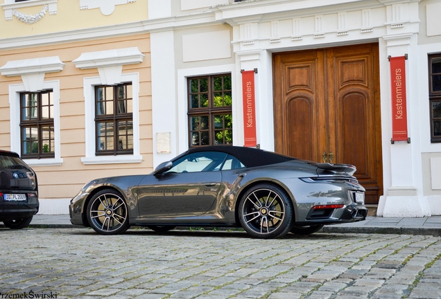 Porsche 992 Turbo S Cabriolet