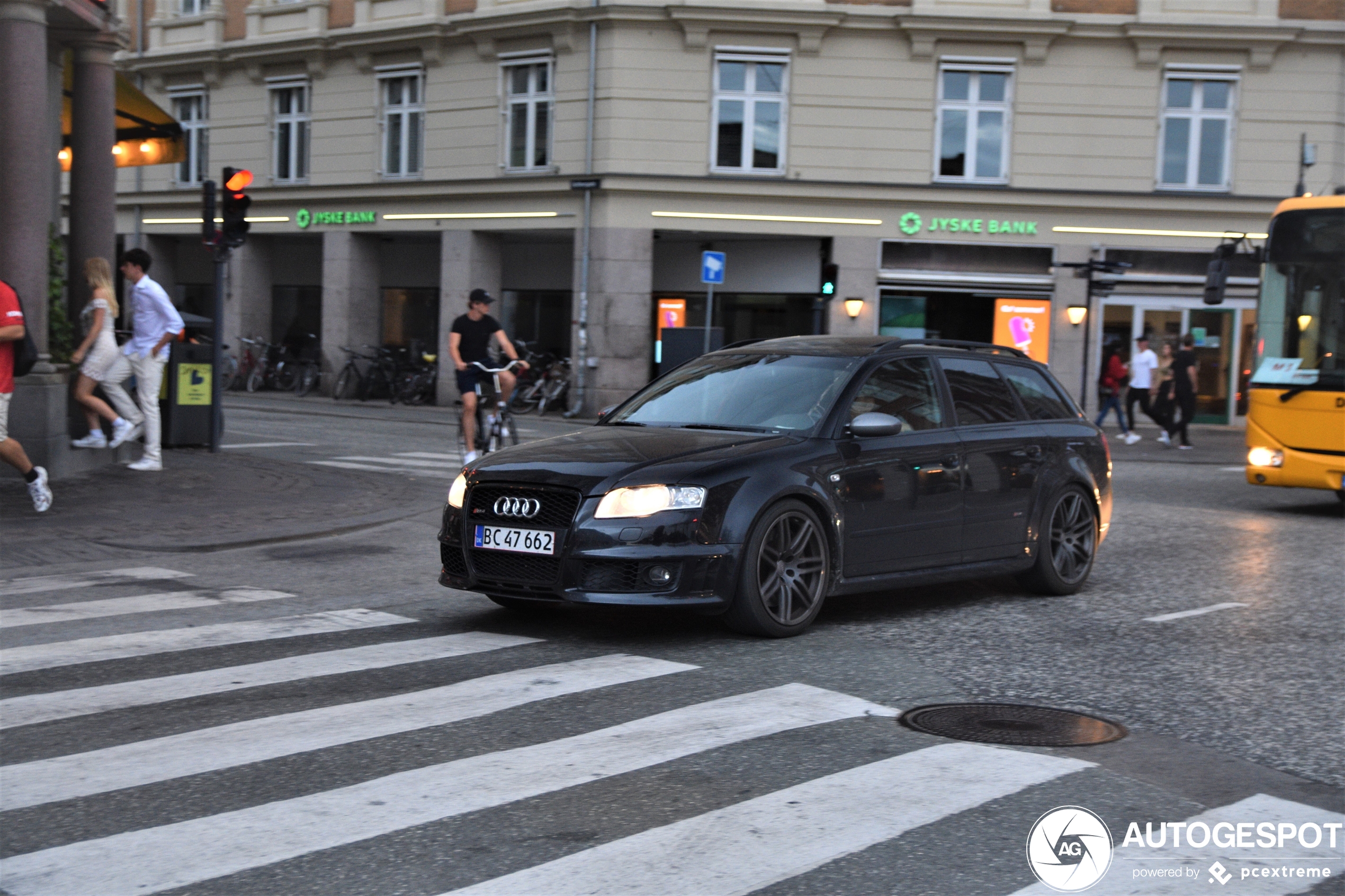 Audi RS4 Avant B7