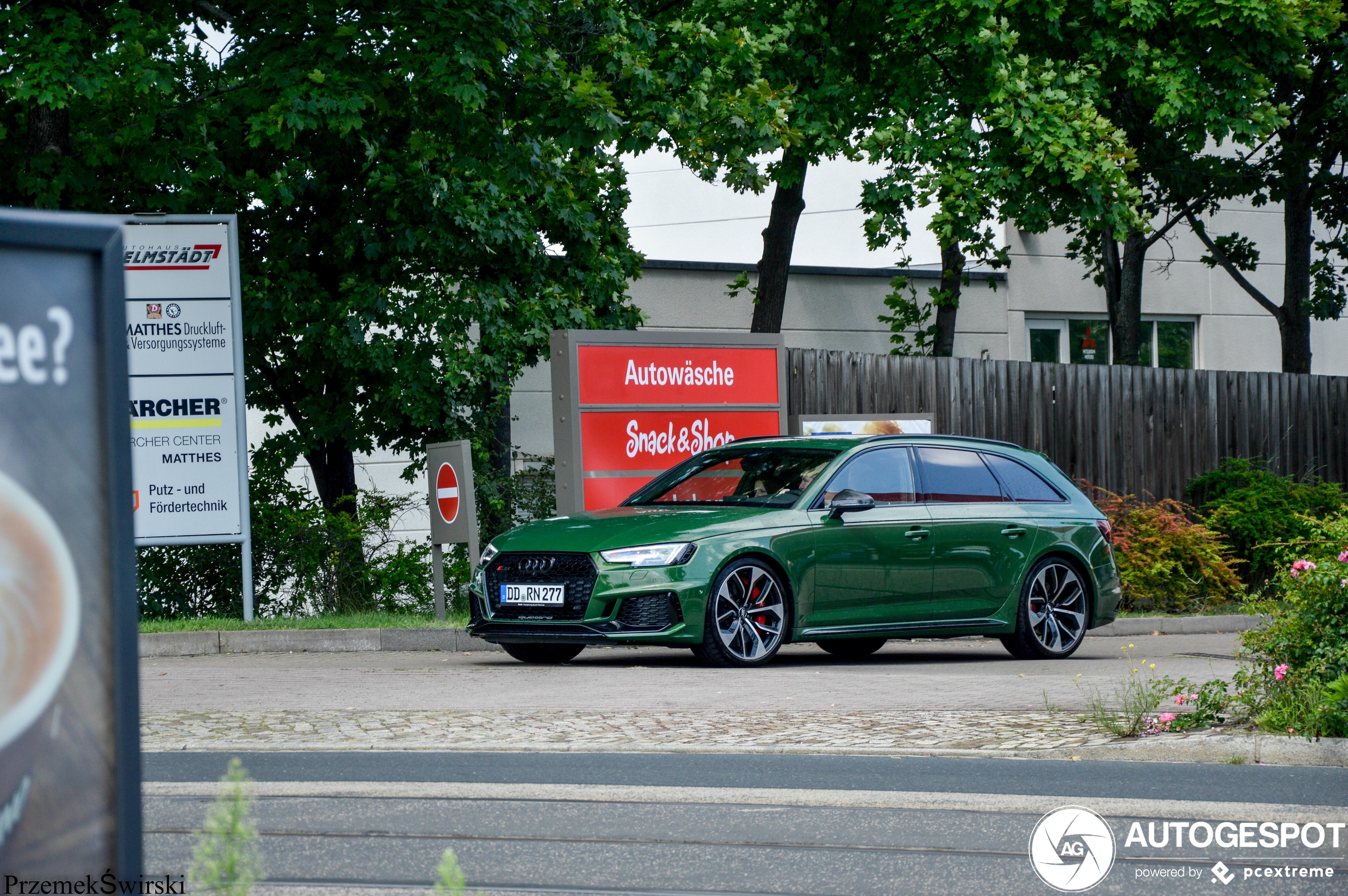 Audi RS4 Avant B9