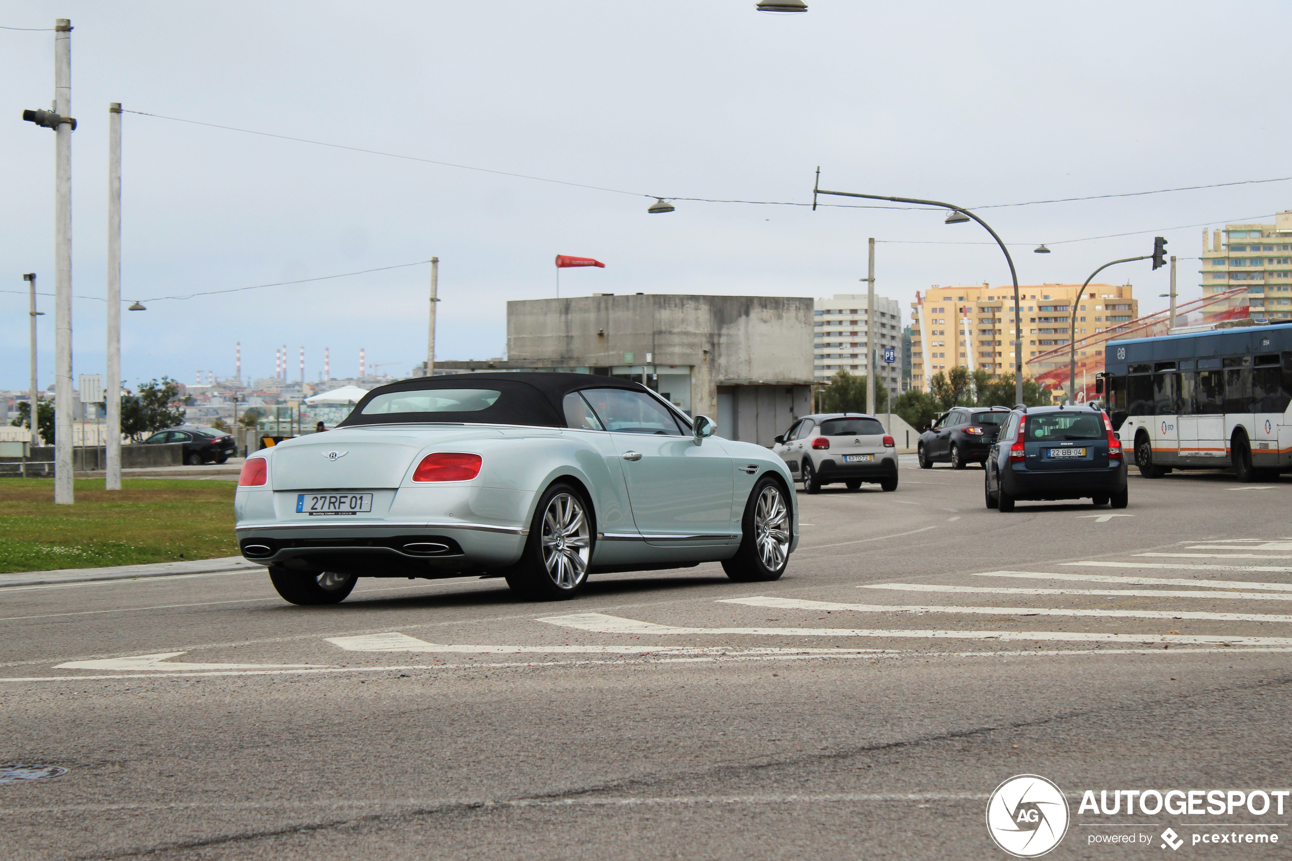 Bentley Continental GTC 2016