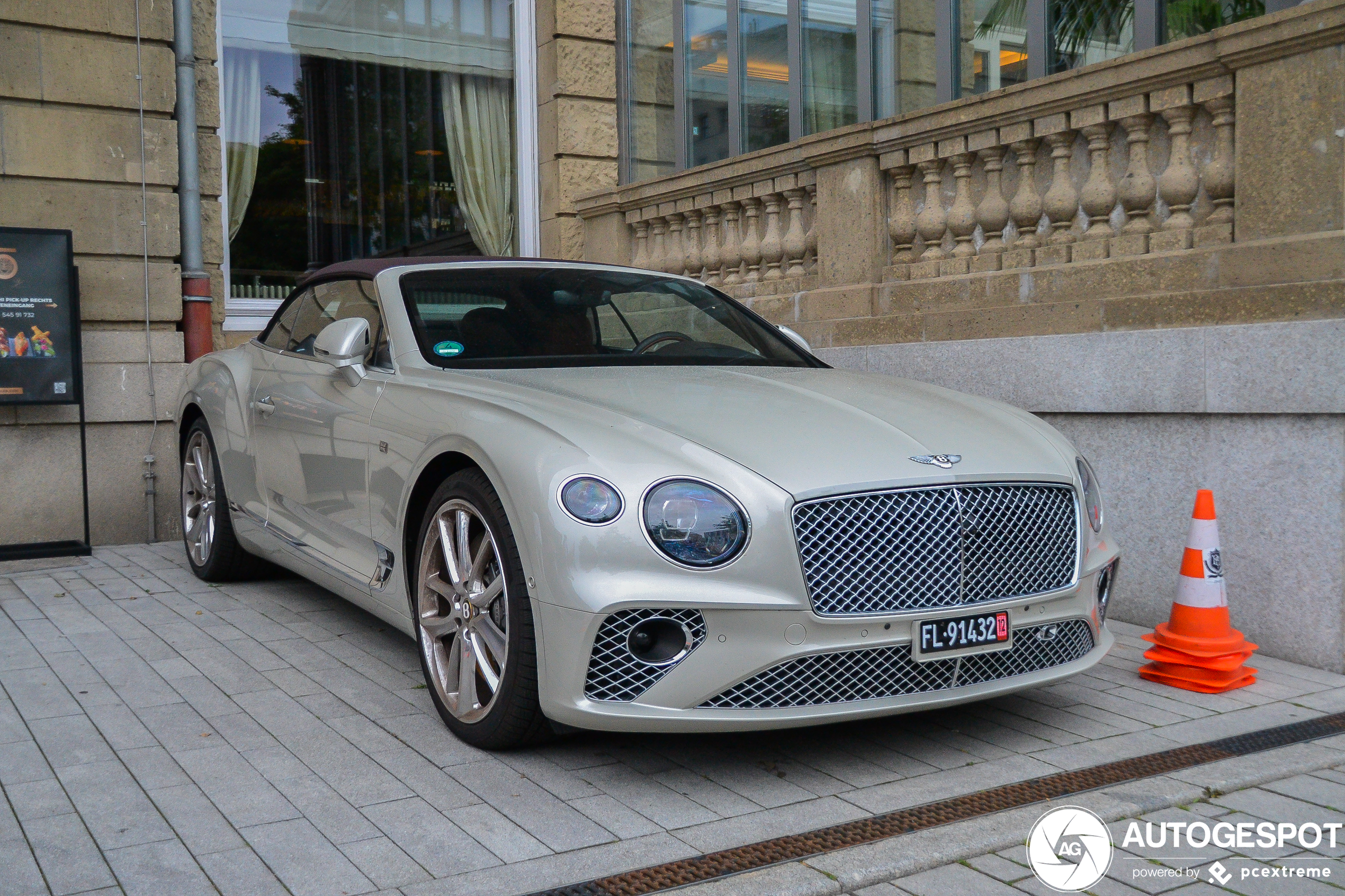 Bentley Continental GTC 2019 First Edition