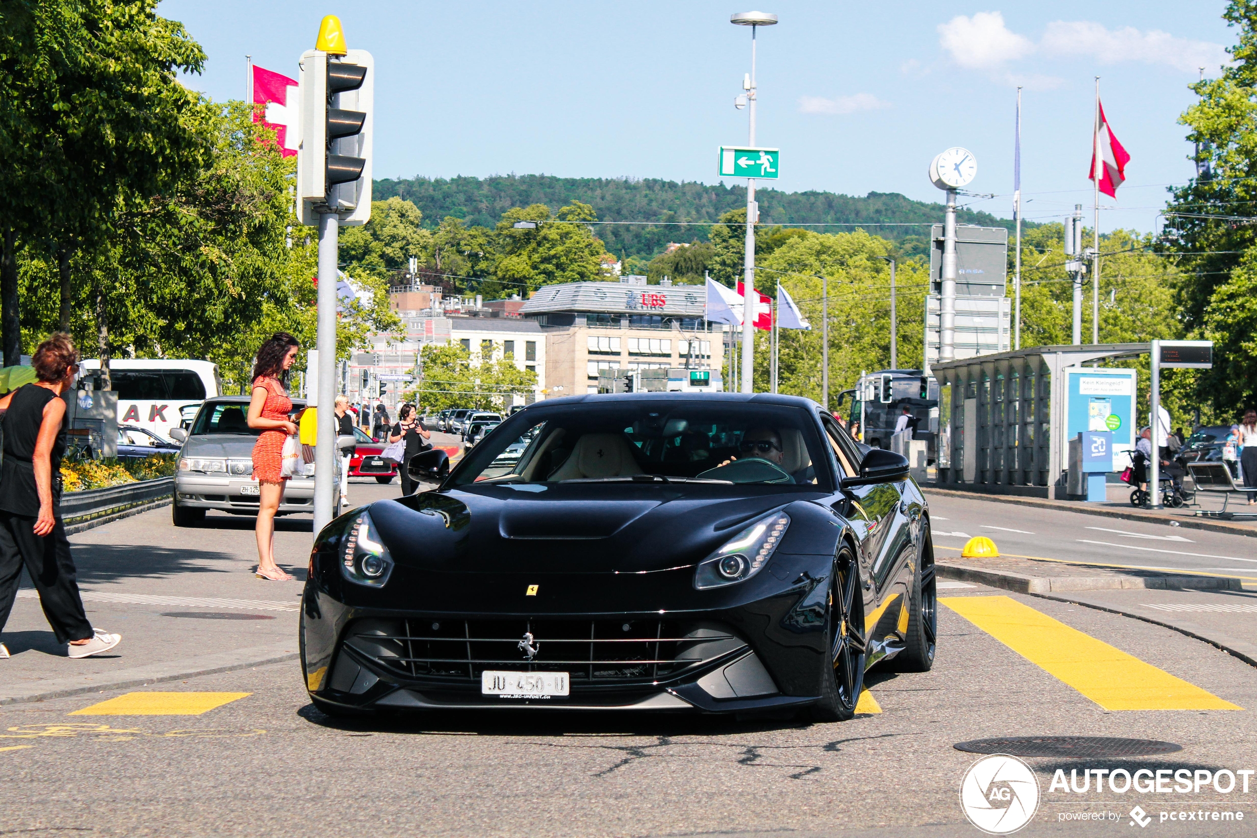 Ferrari F12berlinetta