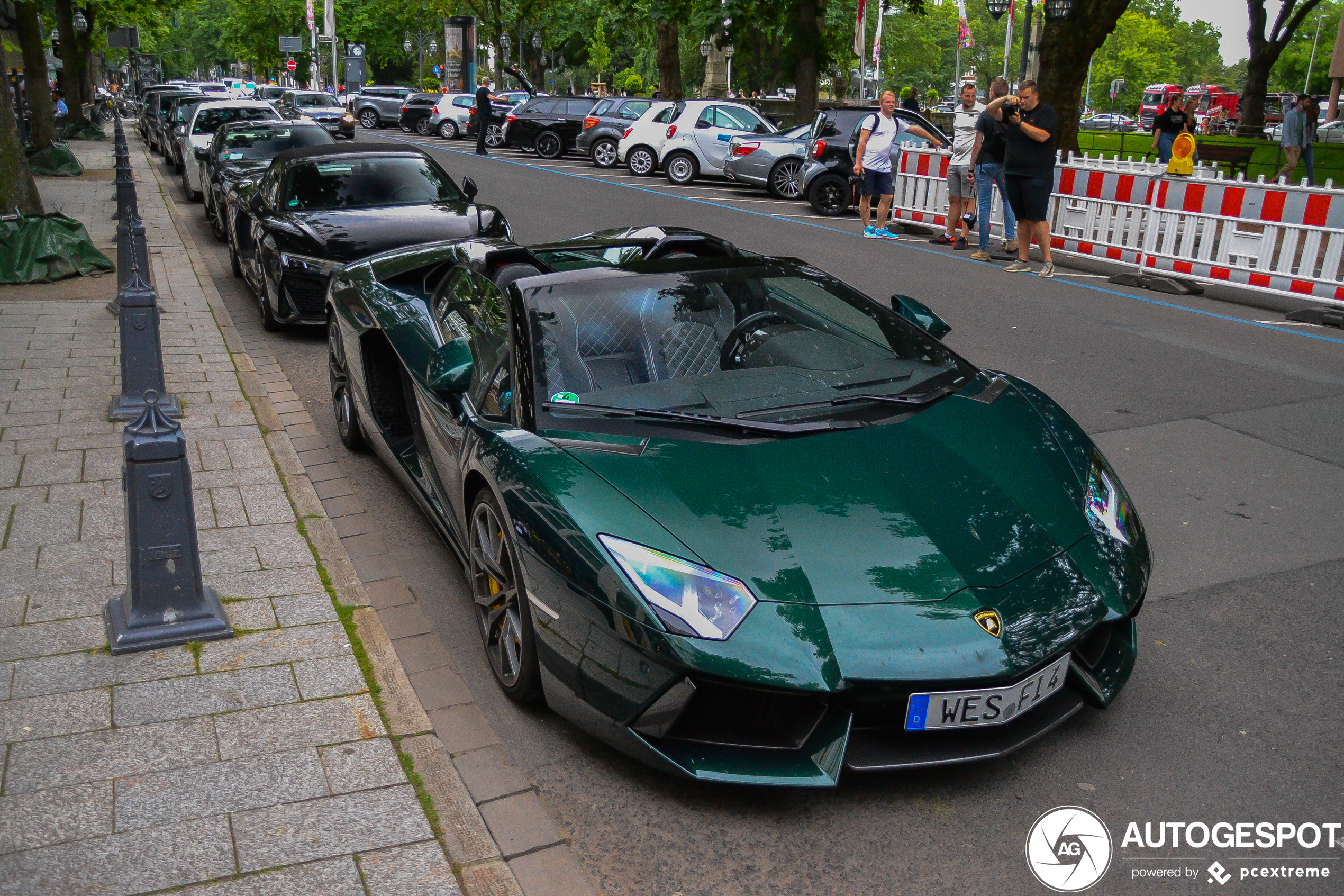 Lamborghini Aventador LP700-4 Roadster